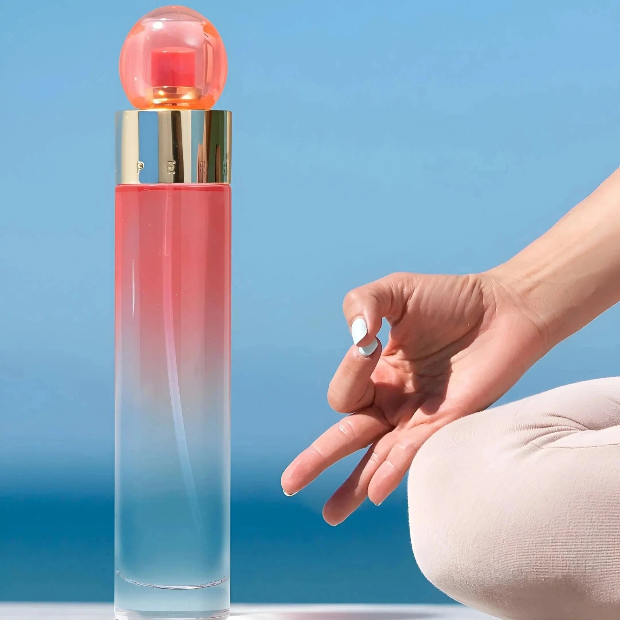 Perry Ellis 360 Coral Women's 4pcs Gift set Eau De Pafum 3.4oz.