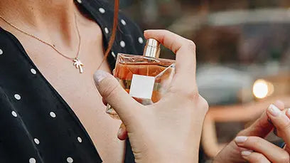CONNECT-WITH-YOUR-EMOTIONS-THROUGH-THE-MAGIC-OF-PERFUMES perfumesandrea