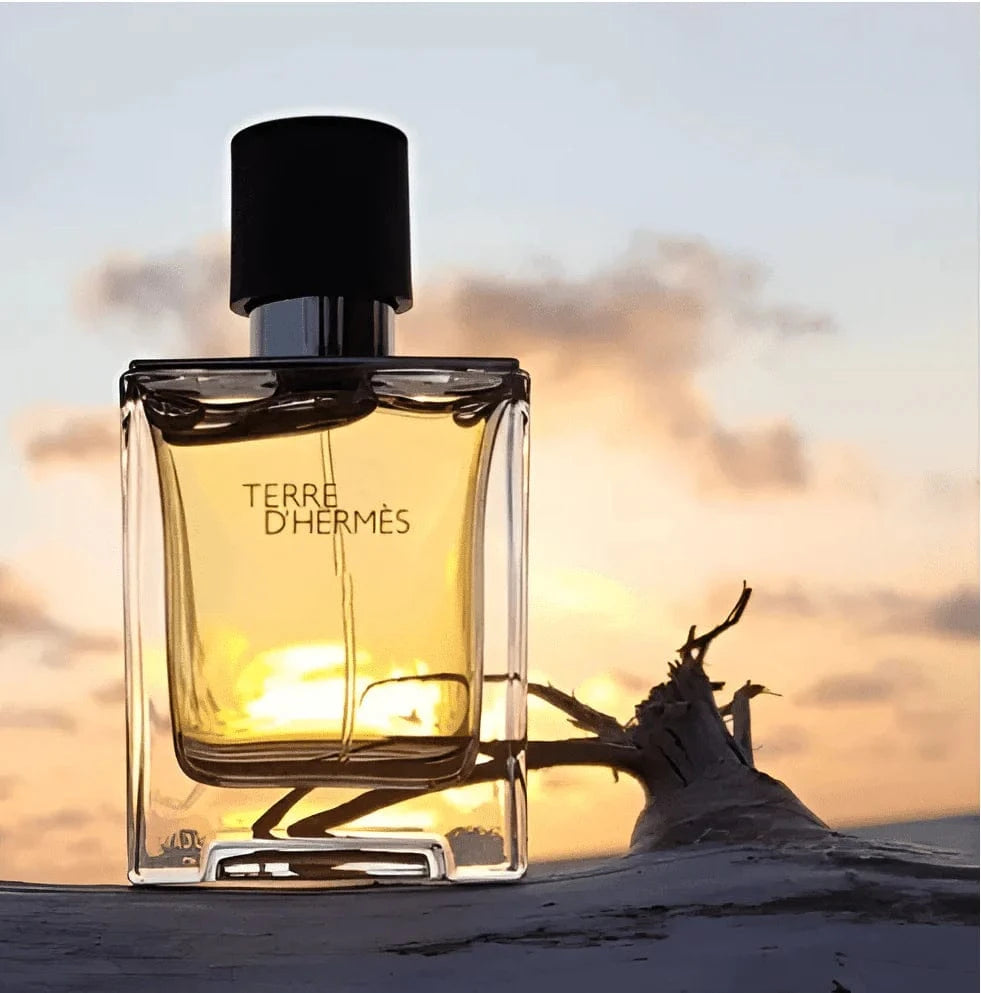 Terre d’Hermès Parfum pure version, men’s fragrance combining orange, grapefruit, flint, woodsy notes, oakmoss and benzoin.