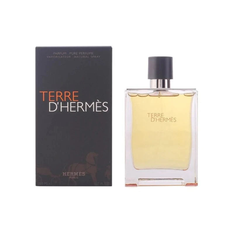 Terre d’Hermès Parfum pure version, men’s fragrance combining orange, grapefruit, flint, woodsy notes, oakmoss and benzoin.