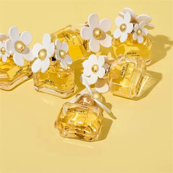 Daisy By Marc Jacobs – For Women 3.4oz Eau De Toilette.