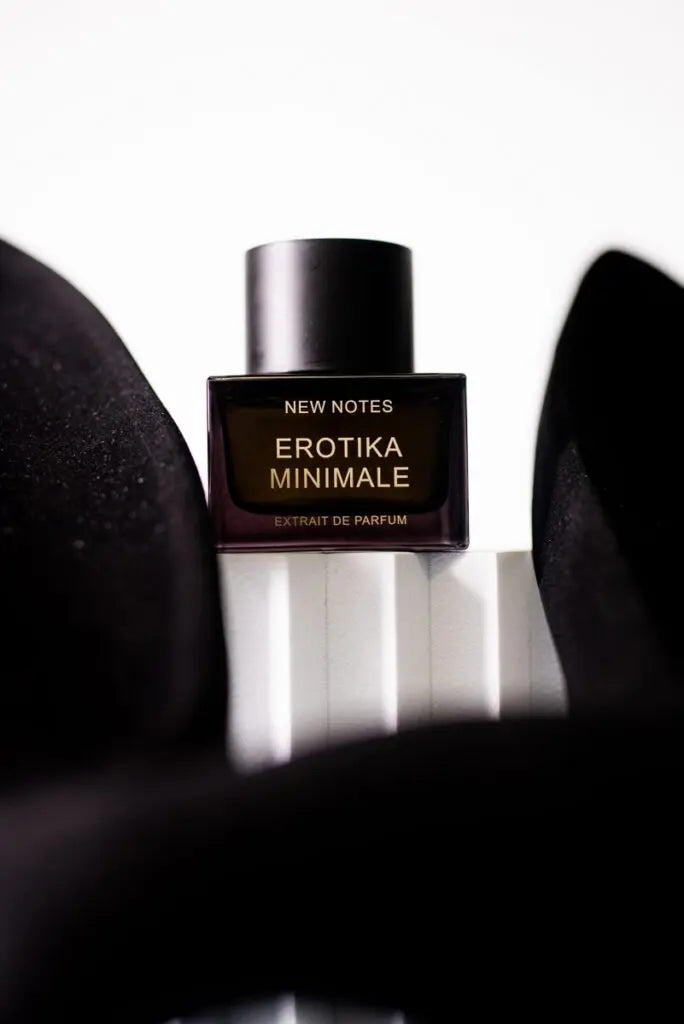 Erotica Minimale by New Notes Unisex 1.7oz EDP perfume bottle