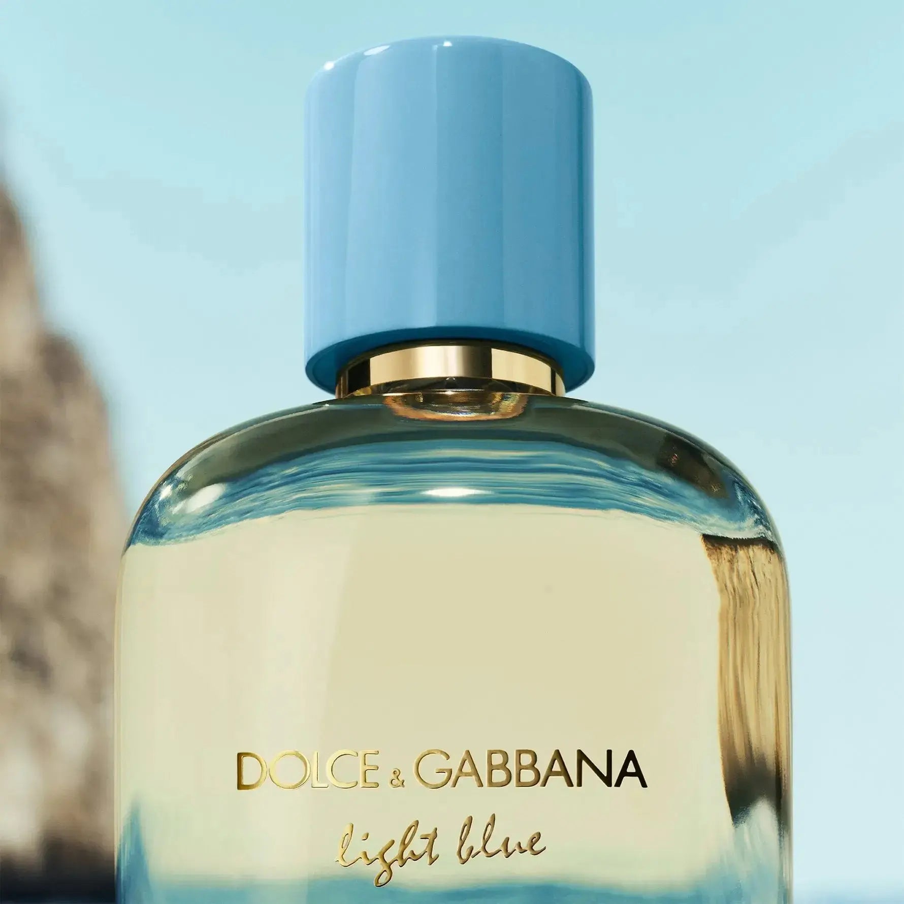 Light Blue by Dolce & Gabbana men's EDP bottle detail