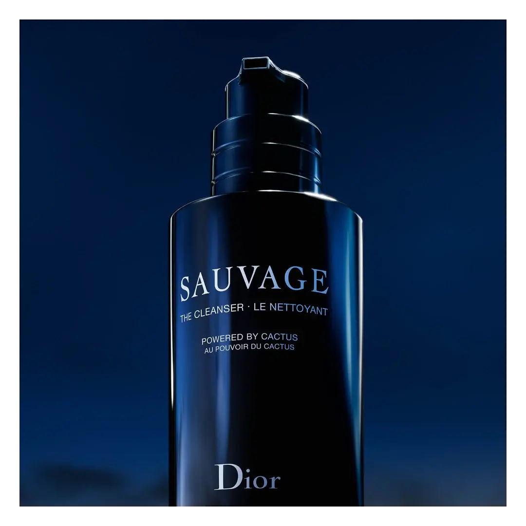 Sauvage by Dior Men's 4.2oz Cleanser Spray.