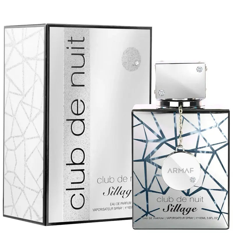 Club De Nuit Sillage fresh musky woody masculine scent
