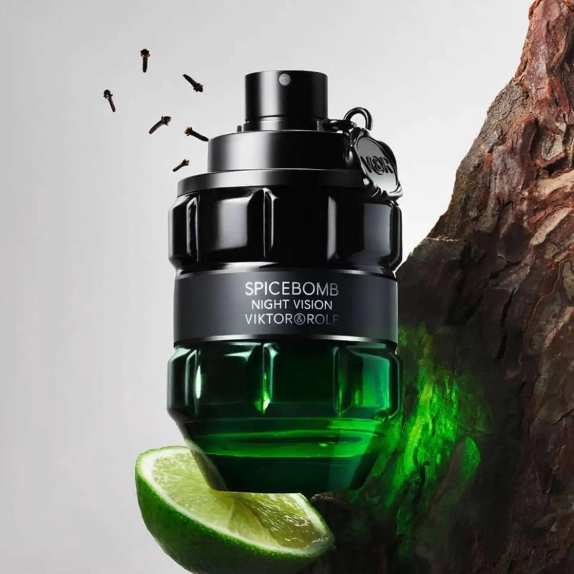 Spicebomb Night Vision By Viktor & Rolf - For Men 3.0oz EDT Spray