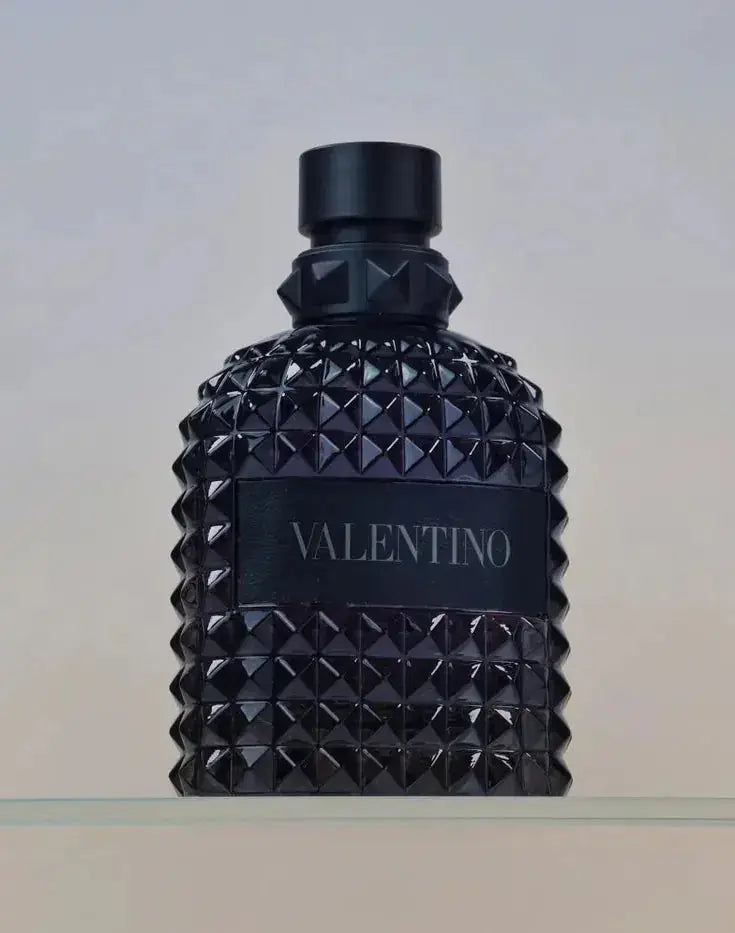 Valentino Uomo Born in Roma Rockstud Noir By Valentino For Men 3.4oz EDT Spray Valentino