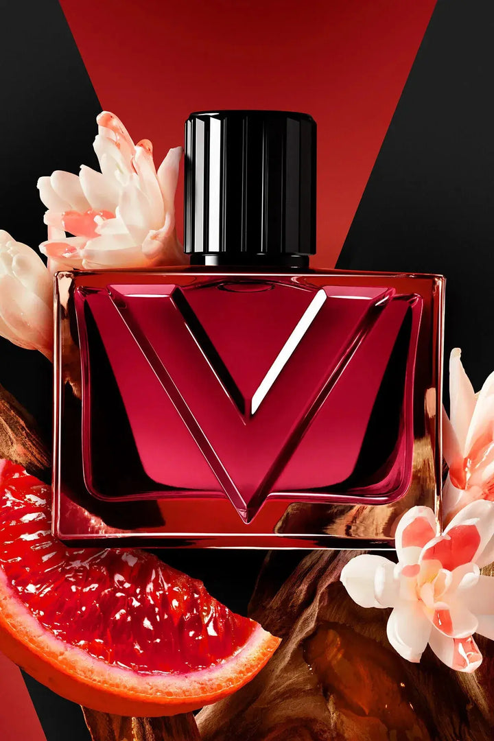 Vendetta Donna by Valentino floral vanilla amber feminine scent
